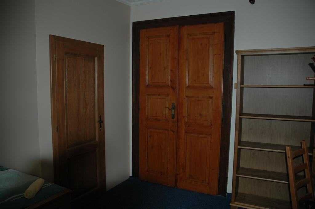 Hotel Mrazek Pardubice Bilik gambar